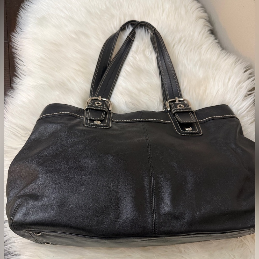 Coach Soho Pleated Leather Black Large Tote Purse Handbag F13733 - Picture 2 of 11